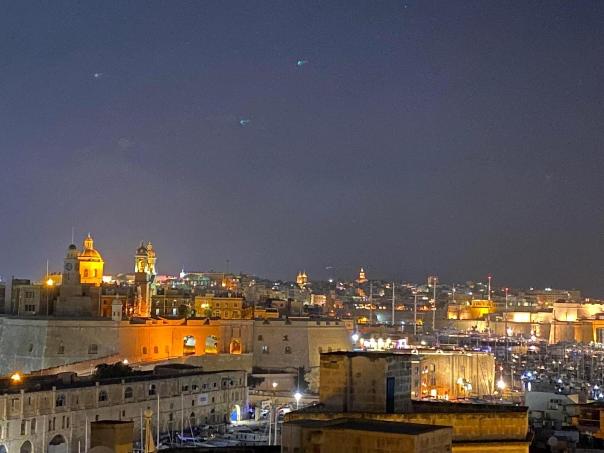 Casa Maria Tereza Bed & Breakfast Cospicua Exterior photo